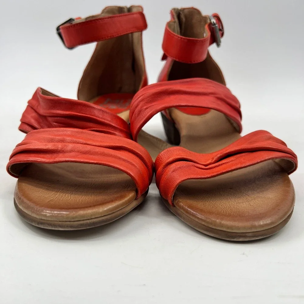 Miz Mooz Cassie Wide Sandals US 8.5W/9W EU 39W Orange Boho Leather Ankle Block